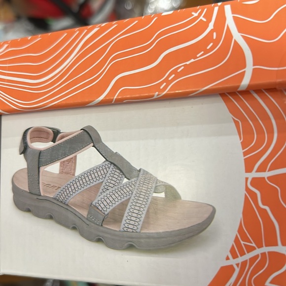 NWT Jsport Ladies' Strap Sandal -- size 11 - Picture 8 of 8